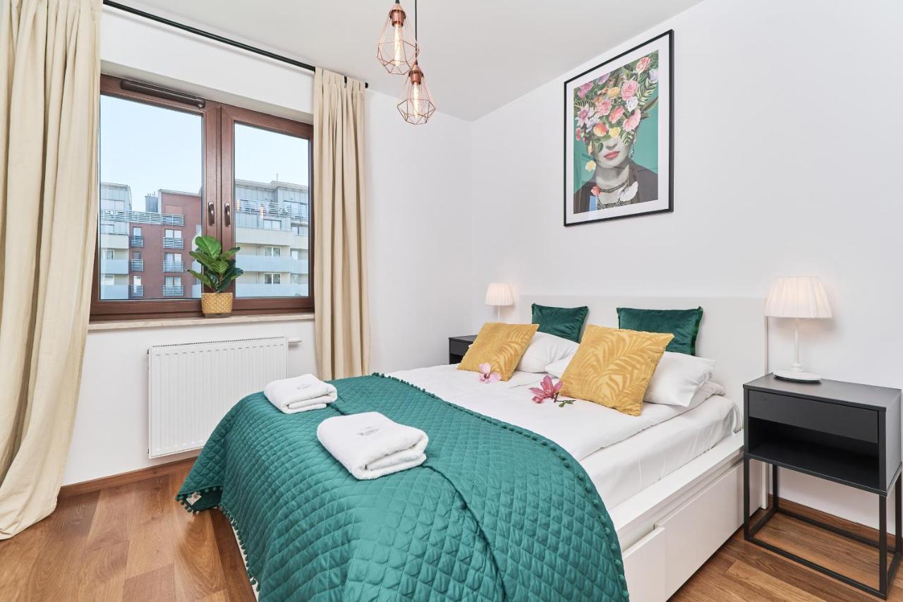 Nowa Teczowa Apartments Promenada Staromiejska By Noclegi Renters Wrocław Buitenkant foto
