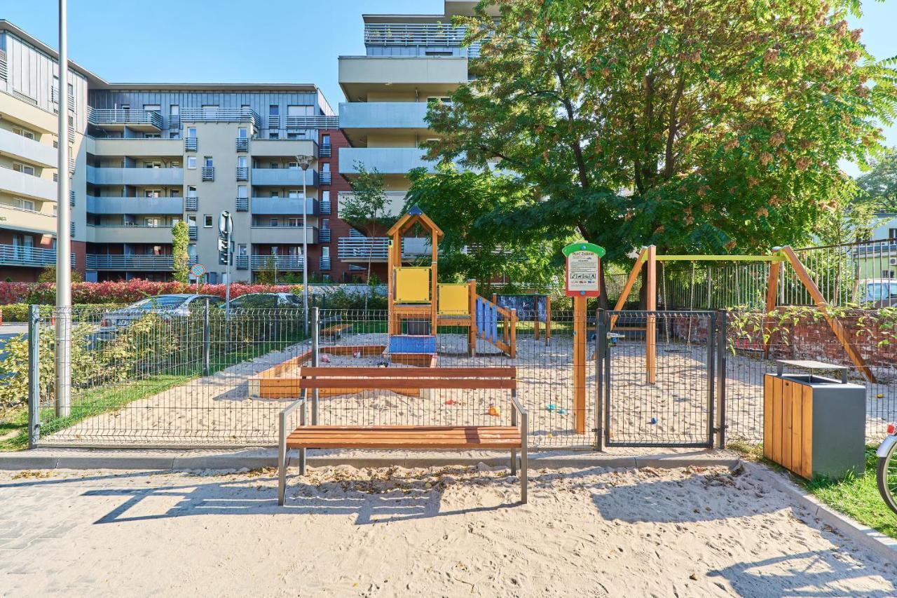 Nowa Teczowa Apartments Promenada Staromiejska By Noclegi Renters Wrocław Buitenkant foto