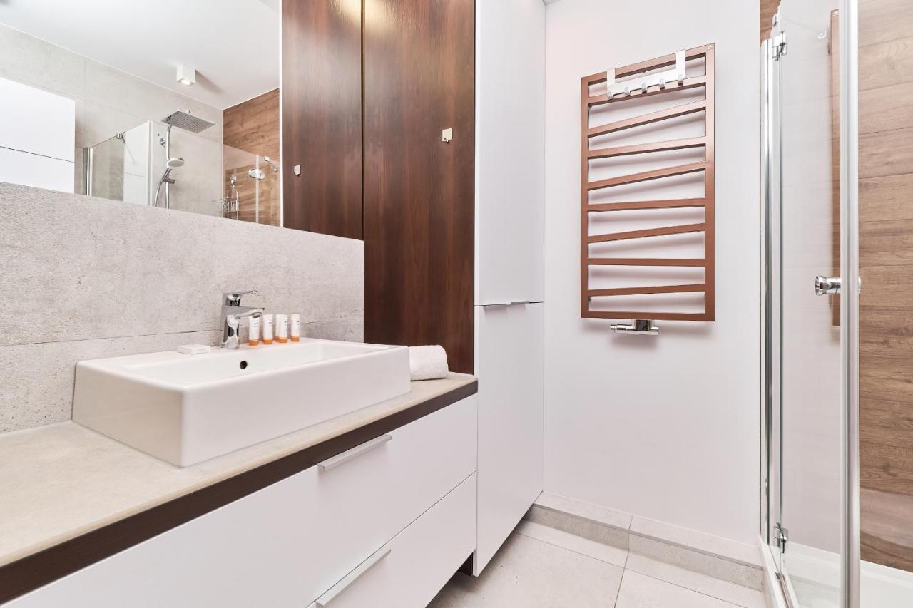 Nowa Teczowa Apartments Promenada Staromiejska By Noclegi Renters Wrocław Buitenkant foto